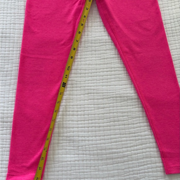Beyond Yoga Caught in the Midi High Waisted Leggings Small Hot Pink - Picture 3 of 12